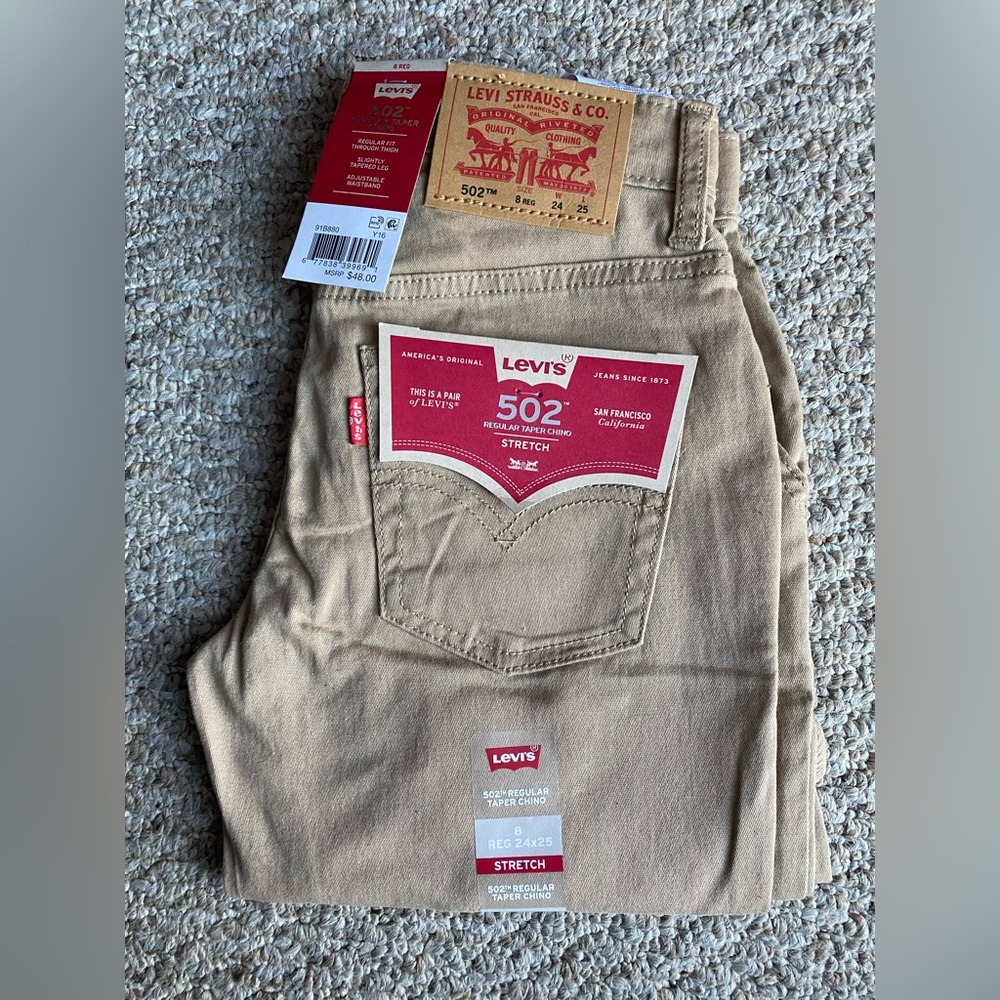 NWT Levi's 502 Stretch Chino Pants in Tan